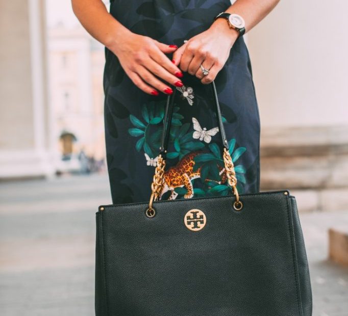 My Top 8 Handbags To Buy From The Tory Burch Spring 2023 Collection