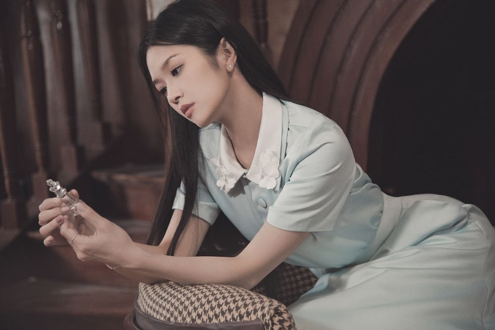 Suni Hạ Linh Trở Lại Với Single Sự Mập Mờ, Tung Teaser Đa Ngôn Ngữ Khiến  Fan “Xoắn Não” – Vietdaily | Tin Tức Hàng Ngày