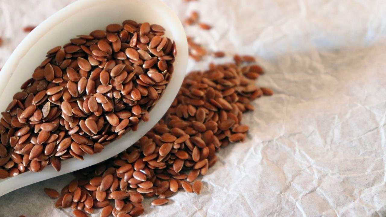 Flax Seeds 101: Nutrition Facts And Health Benefits