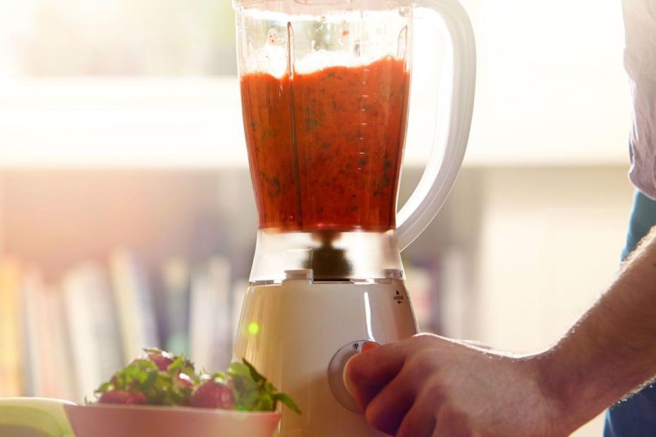 11 Things You Should Never Put In Your Blender