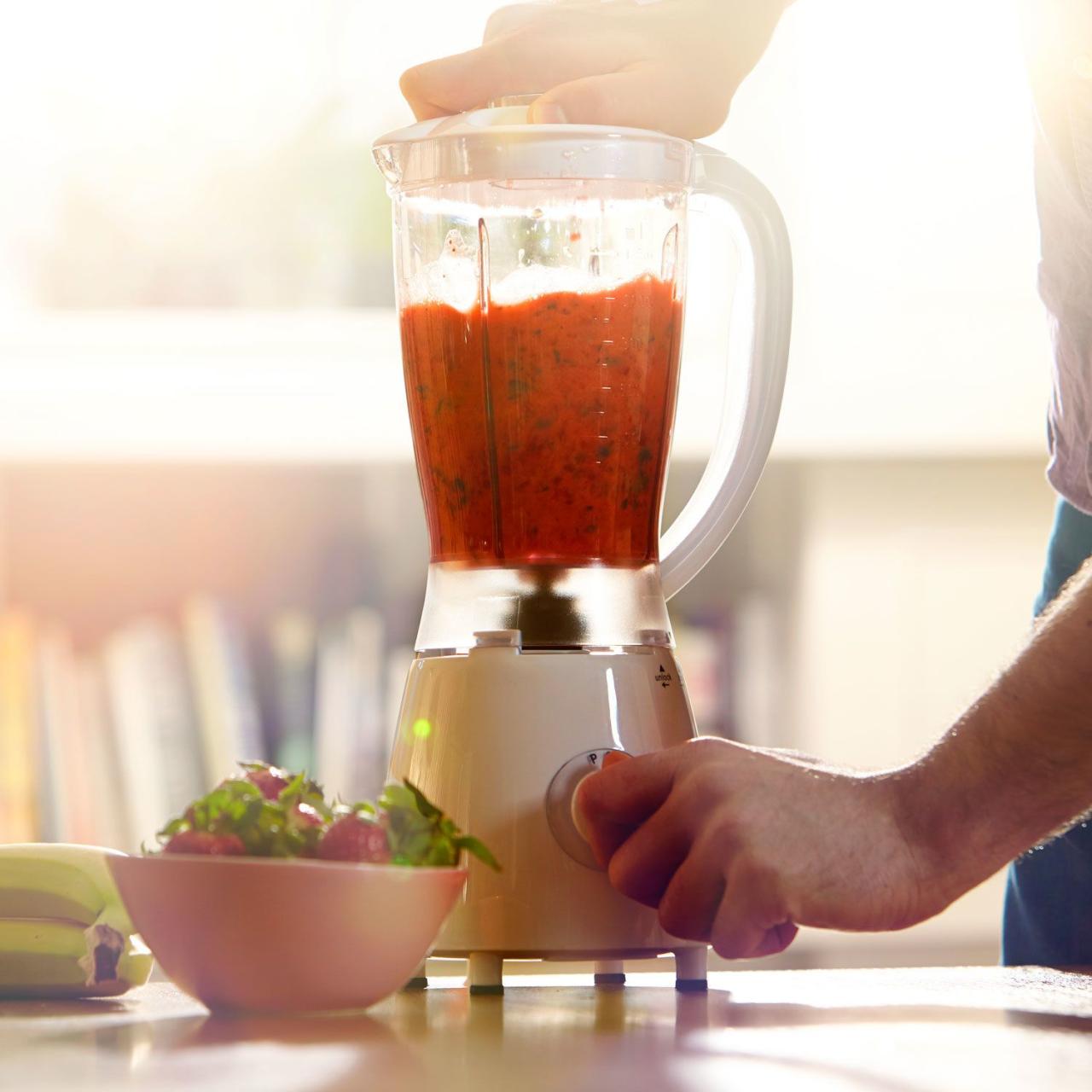 11 Things You Should Never Put in Your Blender 11 Things You Should Never Put In Your Blender