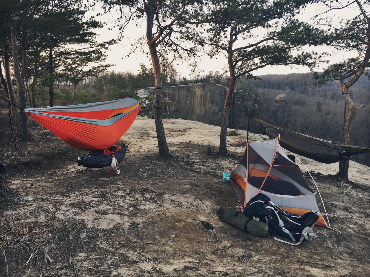 Cliff camping in Red River Gorge, Kentucky this weekend : r/CampingandHiking Cliff Camping In Red River Gorge, Kentucky This Weekend : R/Campingandhiking