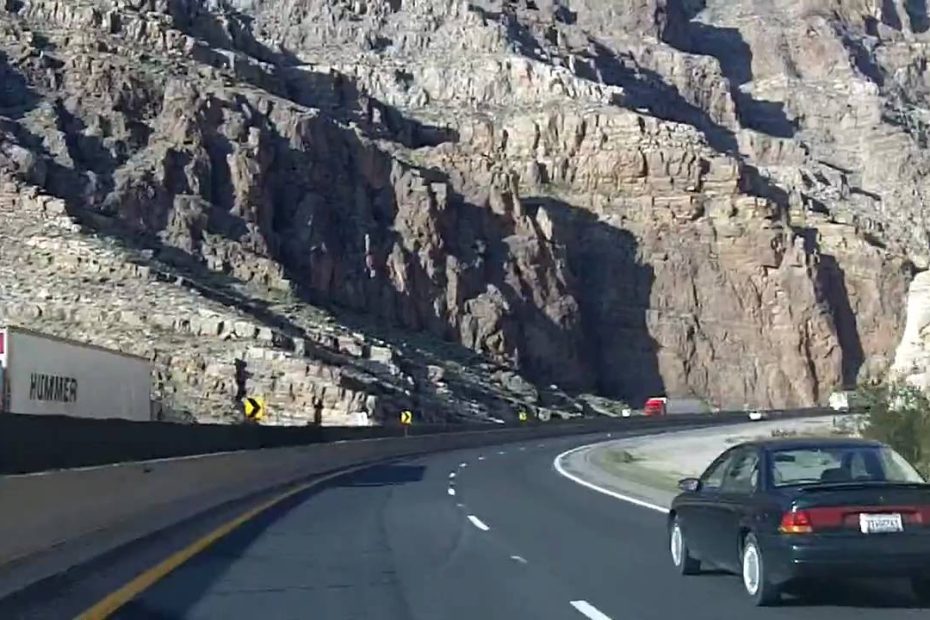 Virgin River Gorge Drive On Interstate 15 Between Las Vegas And St George – St  George Condo Rentals