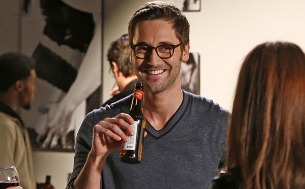 The Blacklist': Ryan Eggold Talks Tom Keen, Secrets, And His Glasses |  Ew.Com
